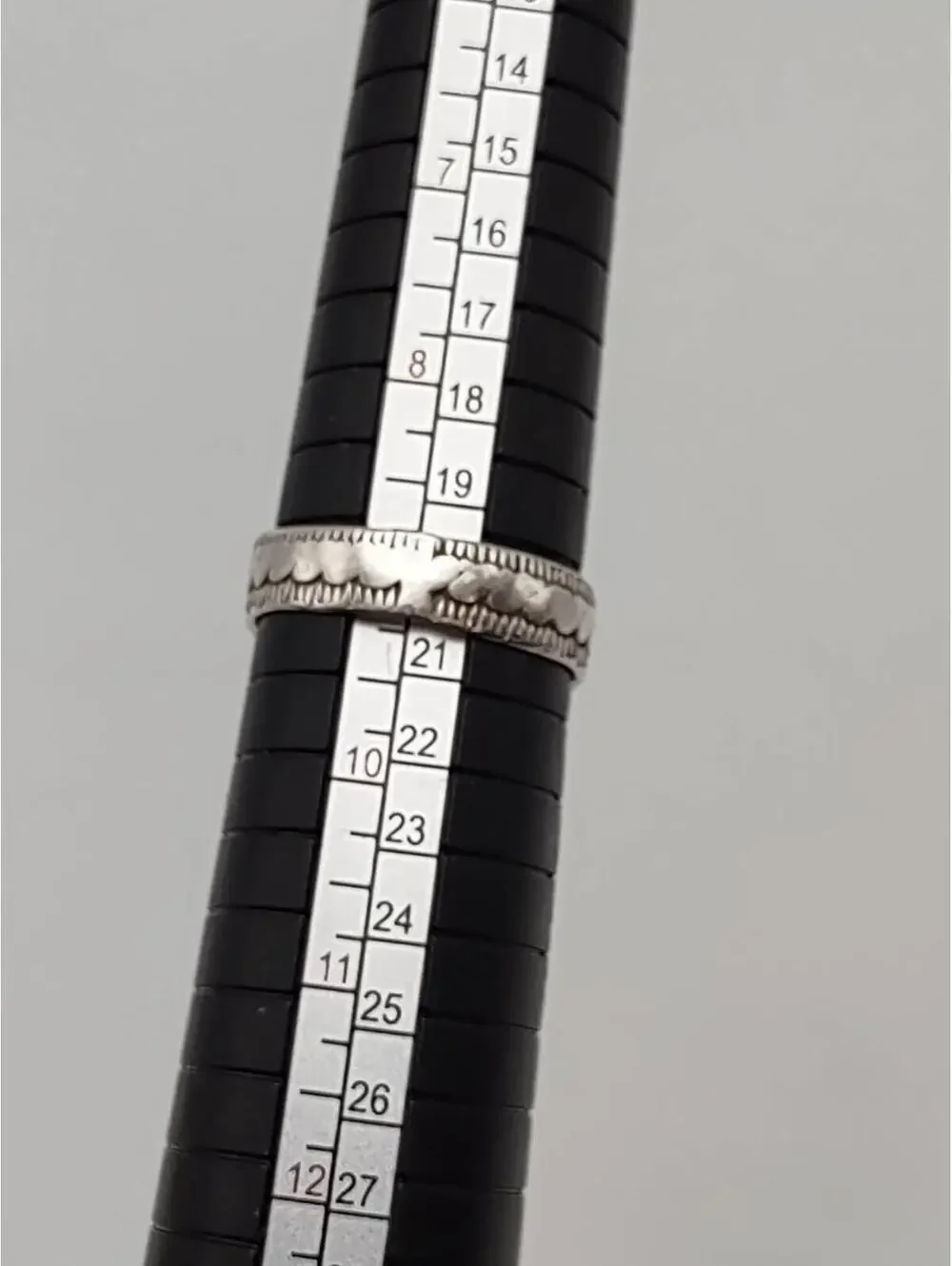 Sterling Silver Black Onyx Oval Ring Size 9 925